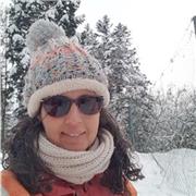 Professeur de biologie et biochimie avec un doctorat en biochimie et plusieurs années d'expérience dans l'enseignement